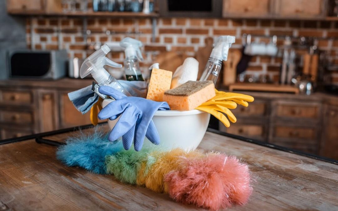 Eco-Friendly Living with Homemade Cleaning Supplies